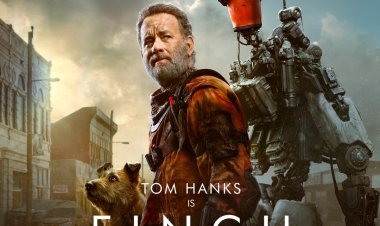 Tom Hanks in the post-apocalypse with a faithful dog and a robot in the trailer for the movie "Finch"